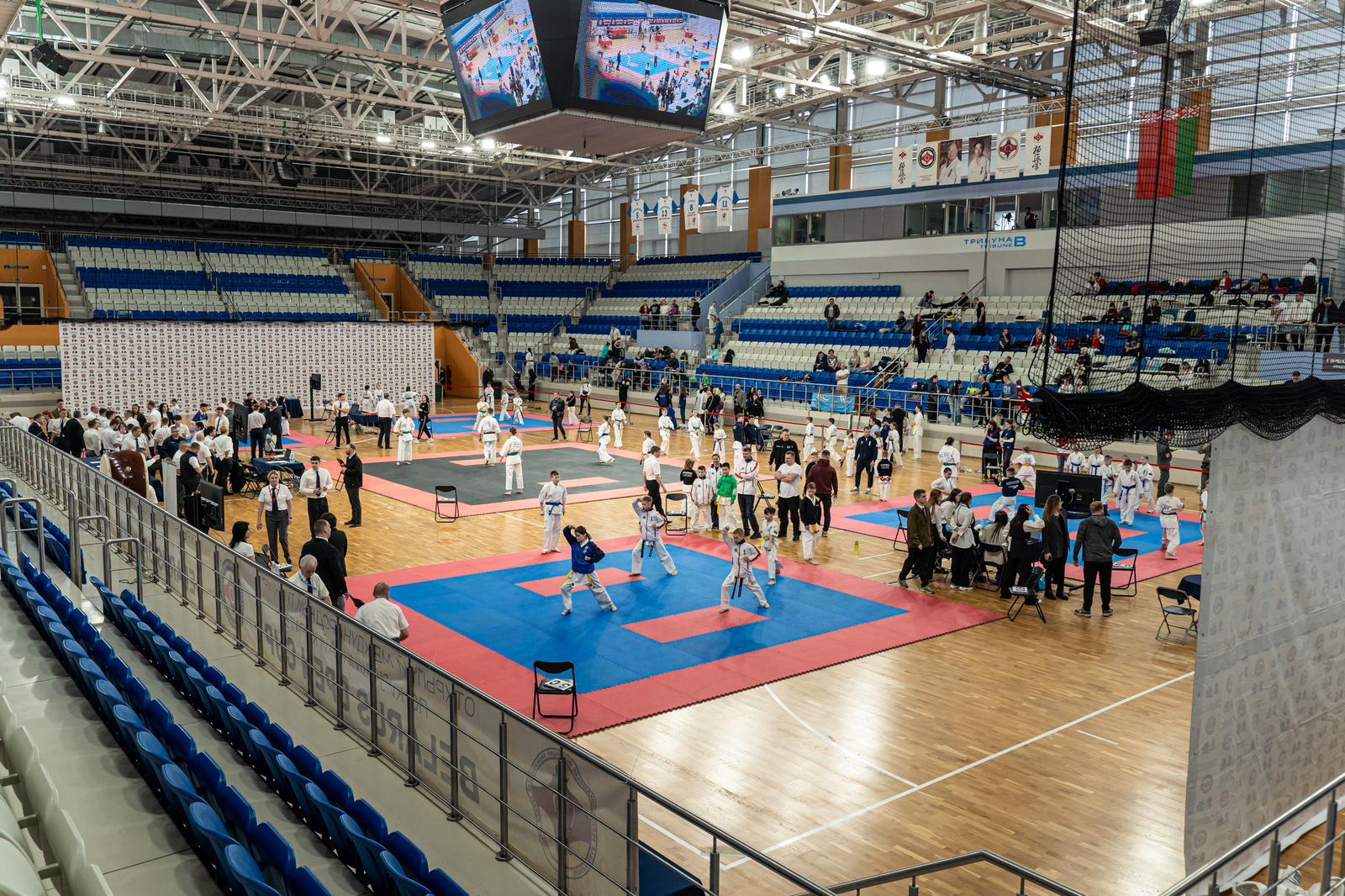 Zona de tatami cu cubul de televiziune la Belarus Open Cup 2024 Zona de tatami cu cubul de televiziune la Belarus Open Cup 2024