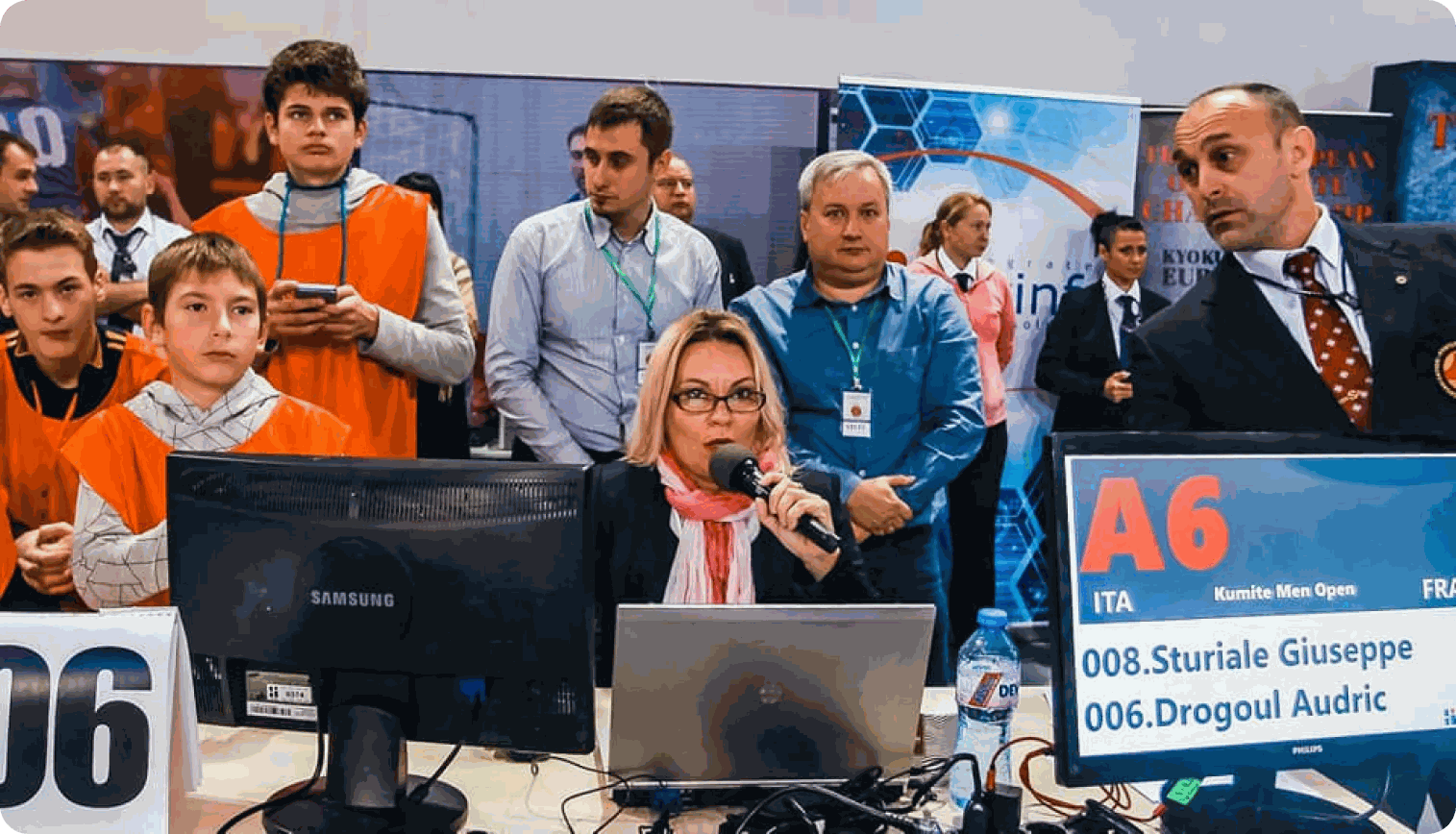 Conferința de presă a turneului: tabloul cu nume
